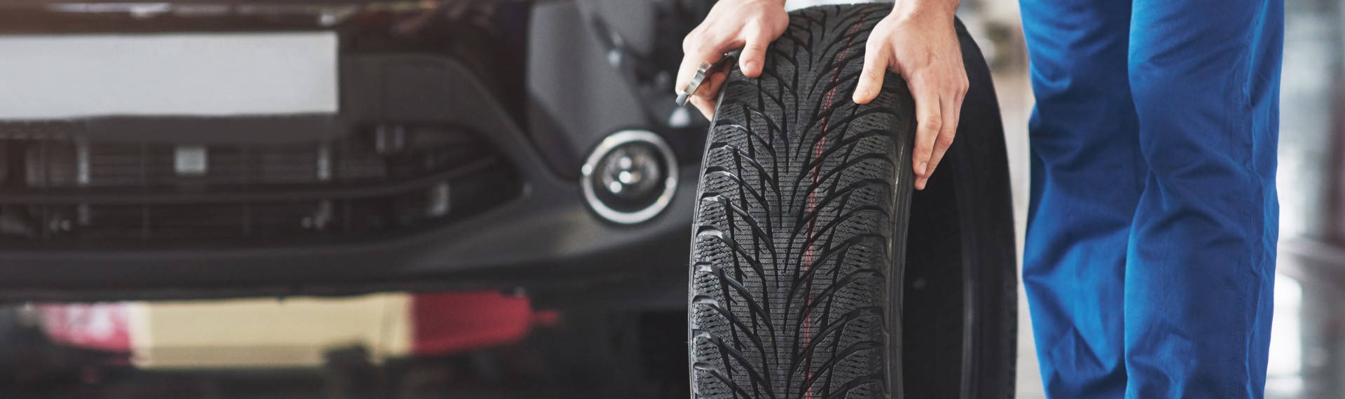 <a href='https://it.freepik.com/foto/auto'>Auto foto creata da standret - it.freepik.com</a>